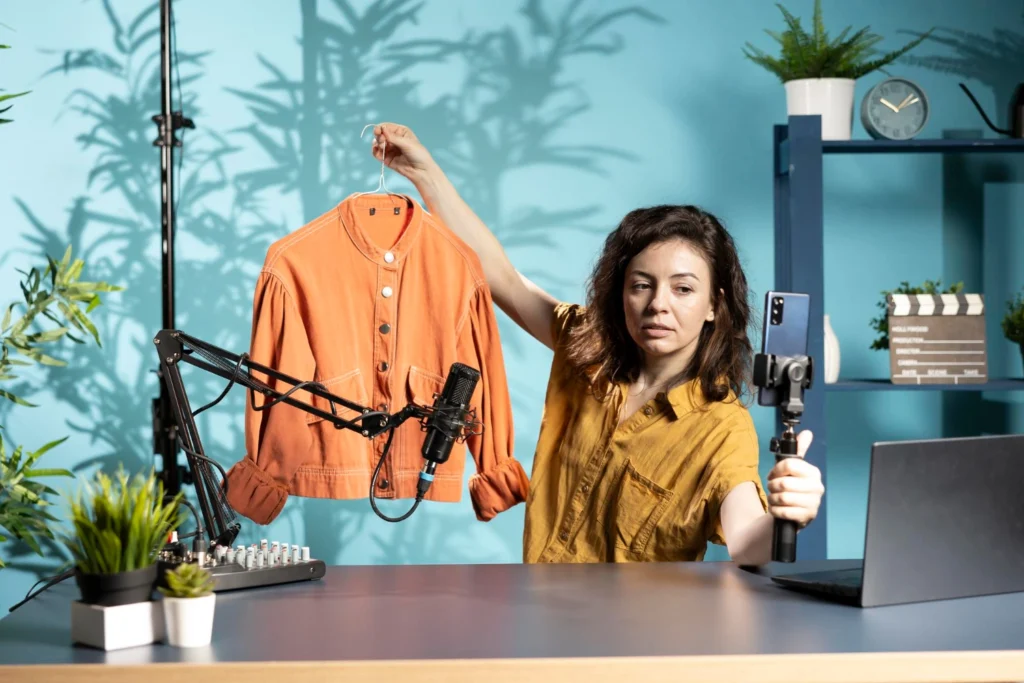 Top TikTok alternative apps for creators in 2026 including UpScrolled, Skylight, and Instagram Reels to avoid platform bans and censorship.