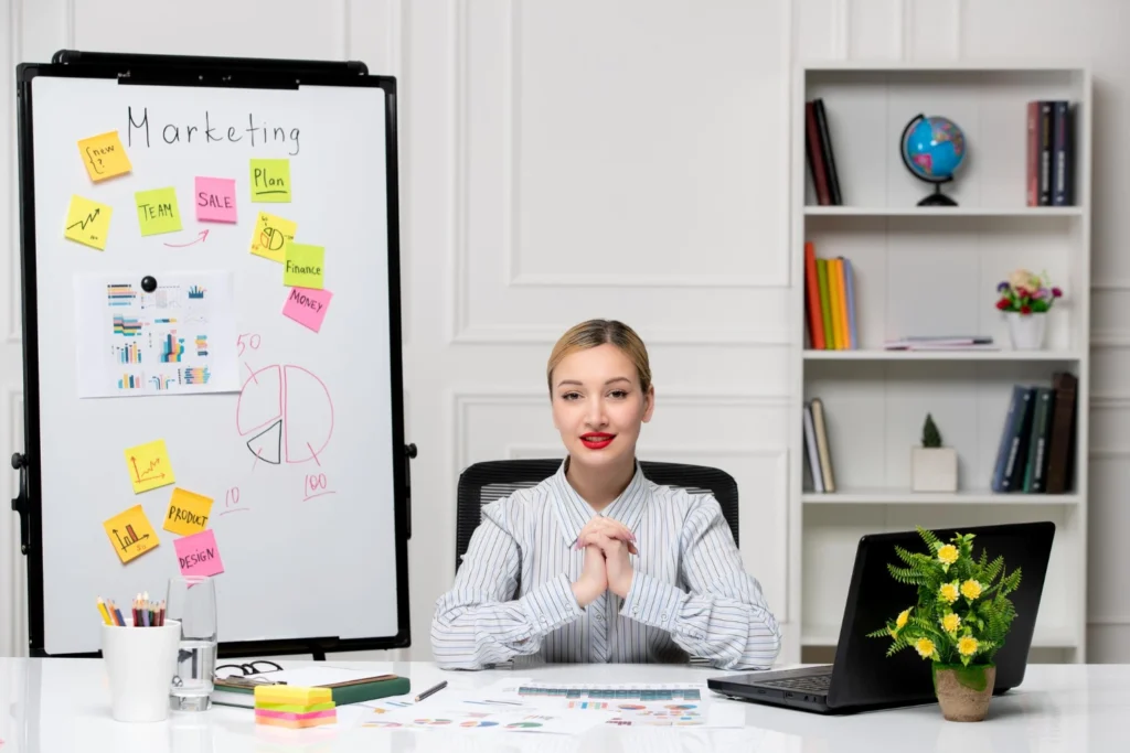 Infographic showing 6 digital product ideas for teachers to sell online, including lesson plans, micro-courses, and digital planners.