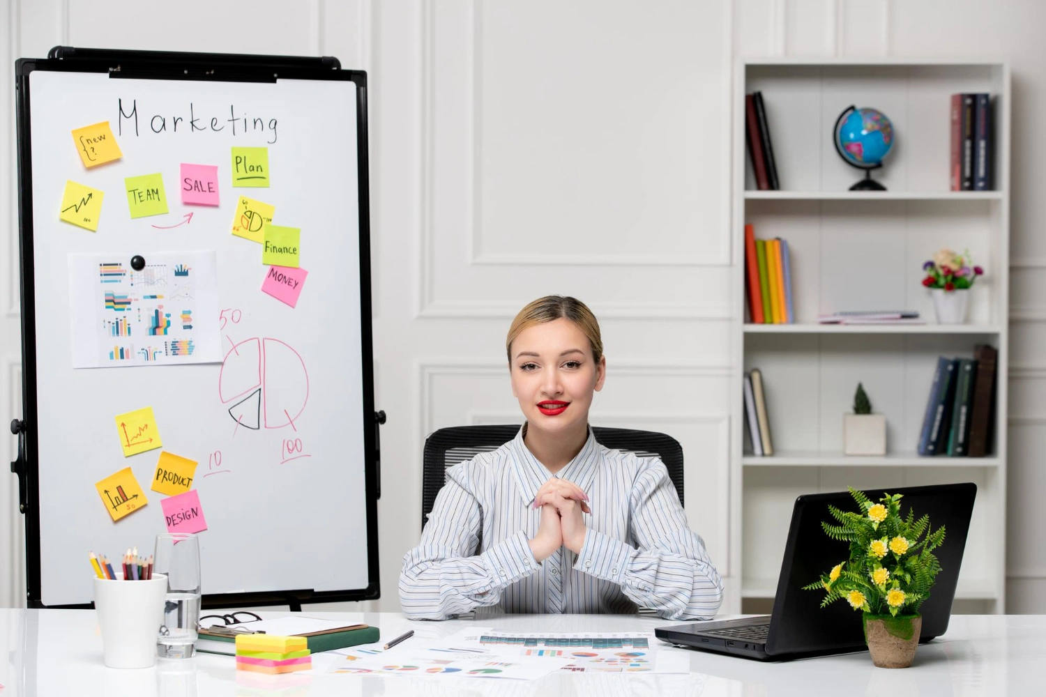 Infographic showing 6 digital product ideas for teachers to sell online, including lesson plans, micro-courses, and digital planners.